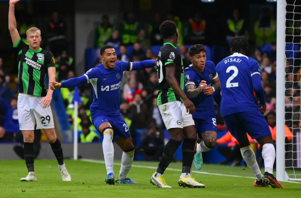 篮球篮网进攻端突然断电，惨遭逆转（篮网进攻短路，痛失好局遭逆转）