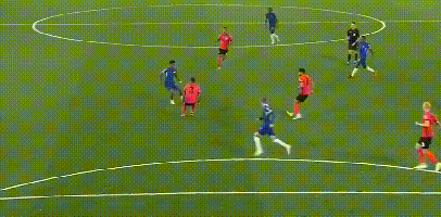 莫雷托：要看到莱万加盟米兰存在不止一个很难克服的障碍（莫雷托：莱万转会米兰面临多重难以逾越的阻碍）