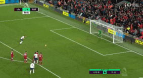 阿姆斯特丹市长：已对阿贾克斯球场燃放烟花一事展开调查（阿姆斯特丹市长宣布启动对阿贾克斯球场烟花事件的调查）